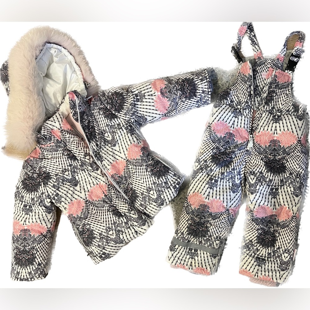 Pilguni girls pink and grey snowsuit set. Size 86 cm
